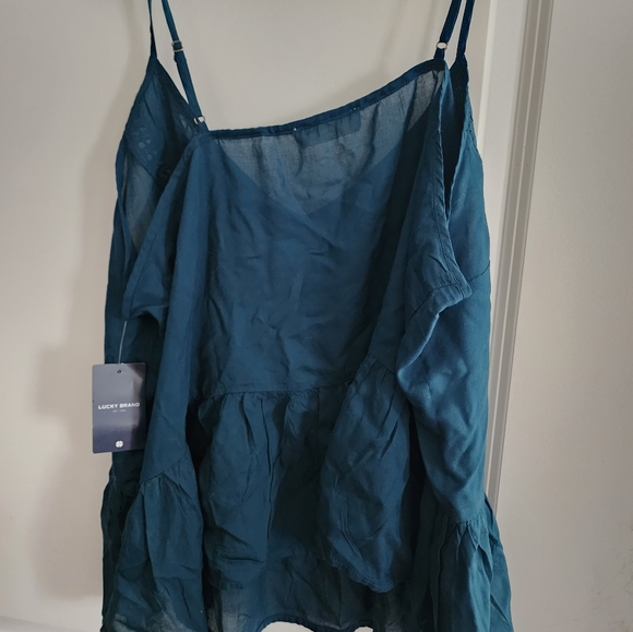 Top - Picture 4 of 4